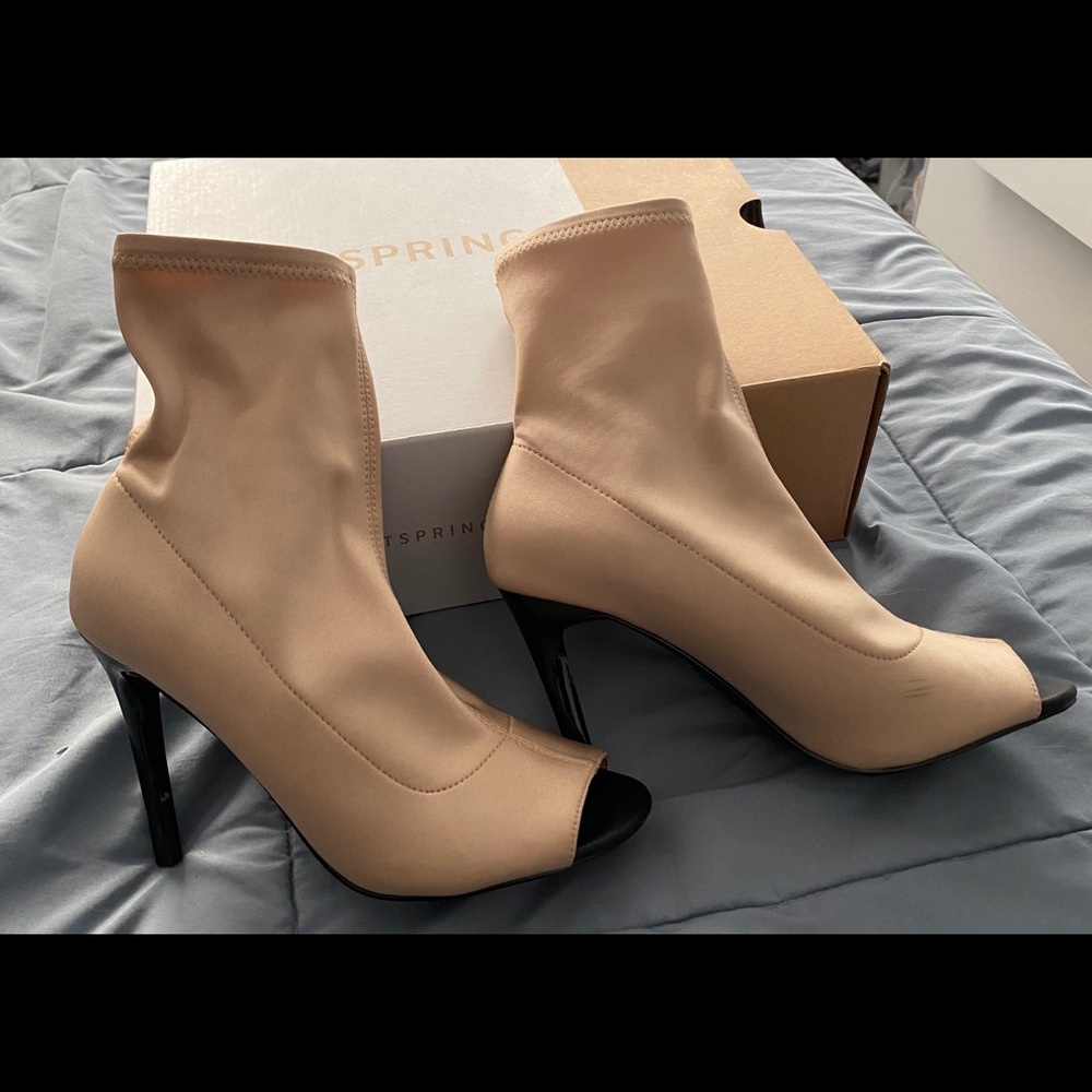 Nude peep toe booties